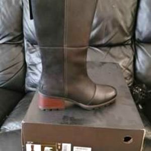 Sorel Leather Boots